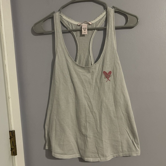 Victoria's Secret Gray Sleeveless Relaxed Tank Top - Picture 1 of 4